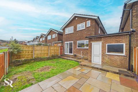 3 bedroom link detached house for sale, Rowton Grange Road, Chapel-En-Le-Frith, SK23
