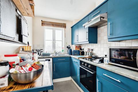 undefined, Dorney Road, Swindon