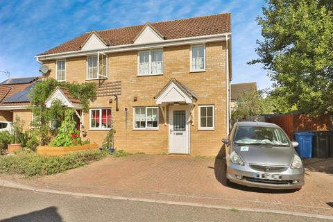 2 bedroom end of terrace house for sale, Pollywiggle Close, Norwich