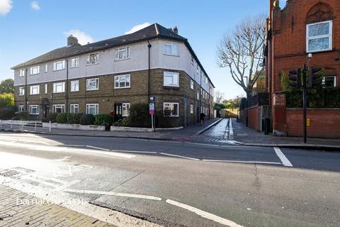 Latchmere Road, London