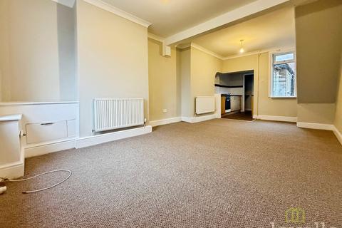 2 bedroom terraced house to rent, Linden Terrace , Gainsborough DN21