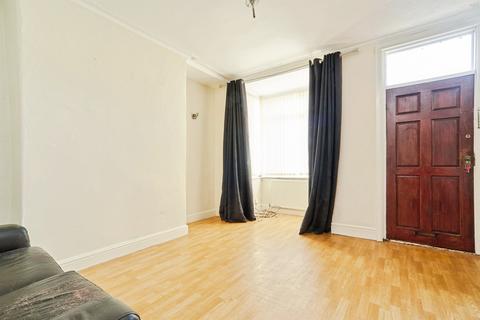 2 bedroom terraced house for sale, Bexley Place, Leeds