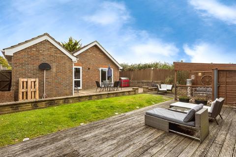 undefined, Treadcroft Drive, HORSHAM
