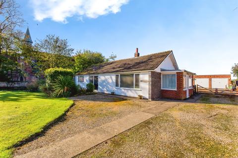 3 bedroom detached bungalow for sale, Main Road, New Bolingbroke, Boston