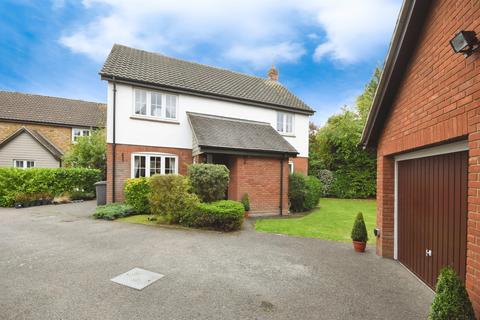 Fawkner Close, Chelmer Village, Chelmsford