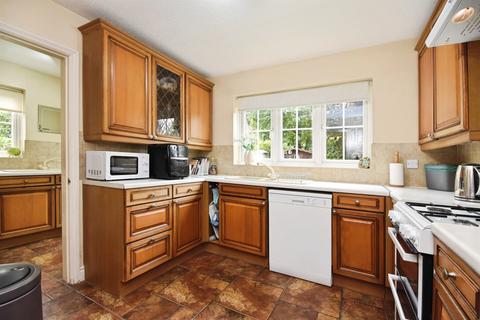 4 bedroom detached house for sale, Fawkner Close, Chelmer Village, Chelmsford