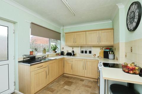 2 bedroom bungalow for sale, Swanton Drive, Dereham