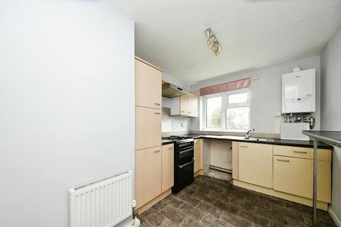 2 bedroom ground floor flat for sale, Woodside, King's Lynn