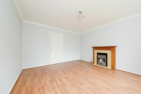 2 bedroom ground floor flat for sale, Woodside, King's Lynn