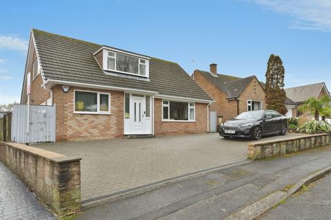 4 bedroom detached bungalow for sale, Woodside Close, Chesterfield