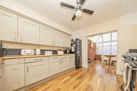 4 bedroom semi-detached house for sale, Clacton Road, St. Osyth, Clacton-On-Sea