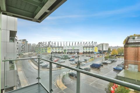 2 bedroom flat for sale, Geoffrey Watling Way, Norwich