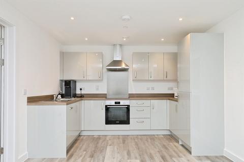 2 bedroom flat for sale, Geoffrey Watling Way, Norwich