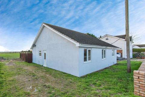 3 bedroom detached bungalow for sale, Six House Bank, West Pinchbeck, Spalding