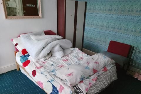 1 bedroom apartment for sale, 2 Lonsdale Road, Blackpool
