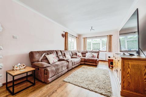 undefined, Abingdon Road, Standlake, WITNEY