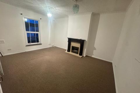 2 bedroom flat to rent, South Road, SMETHWICK