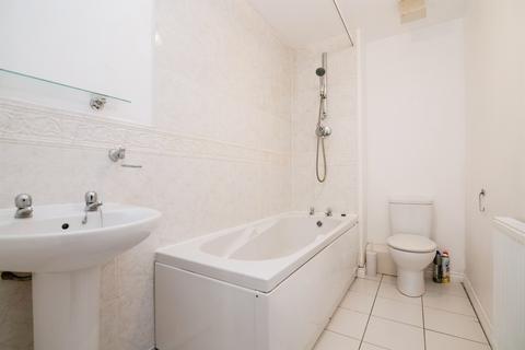2 bedroom apartment for sale, Westley Court, West Bromwich