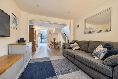 4 bedroom terraced house for sale, Gordon Hill, ENFIELD