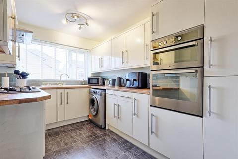 2 bedroom maisonette for sale, Fabians Close, Coggeshall, Colchester