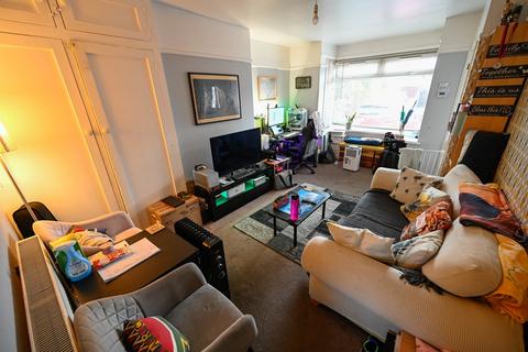 2 bedroom terraced house for sale, Benmoor Road, Creekmoor, Poole, BH17