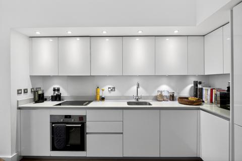 2 bedroom apartment to rent, Chatham Place, London, E9
