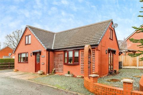 2 bedroom detached house for sale - Four Crosses, Powys SY22