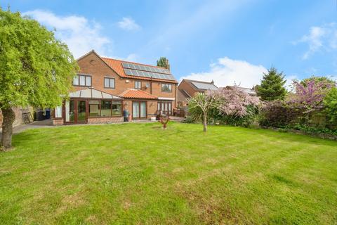 5 bedroom detached house for sale, Thornycroft, Thorpe In Balne, Doncaster