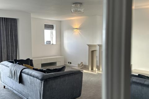 2 bedroom apartment for sale, North Promenade, Lytham St. Annes, FY8