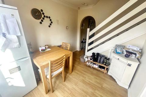 2 bedroom terraced house for sale, Hawksbury, Whickham, Newcastle upon Tyne, Tyne & Wear, NE16 5ZE