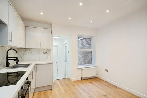 3 bedroom terraced house for sale, Stanley Road, Tunbridge Wells