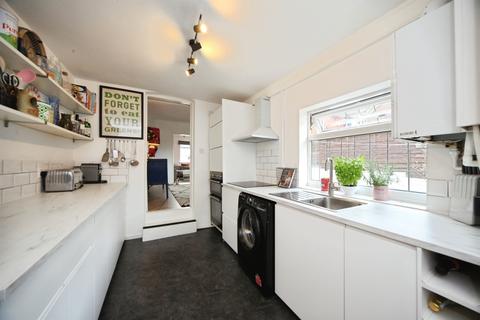 undefined, Arthur Street, Luton