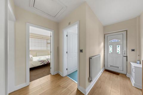 2 bedroom semi-detached bungalow for sale, Thorn Road, Paddington, WA1