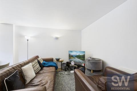 2 bedroom apartment for sale, The Quays, Concordia Street