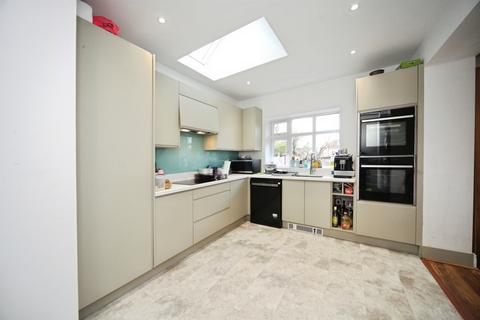 undefined, Hitchin Road, Luton