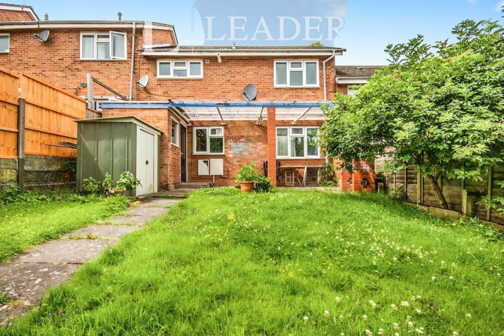 52 webster garden
