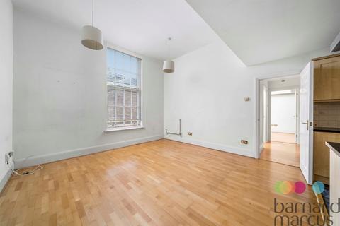 2 bedroom flat for sale, Royal Drive, London