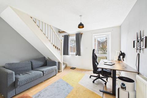 undefined, Lanham Gardens, Quedgeley, Gloucester, Gloucestershire, GL2