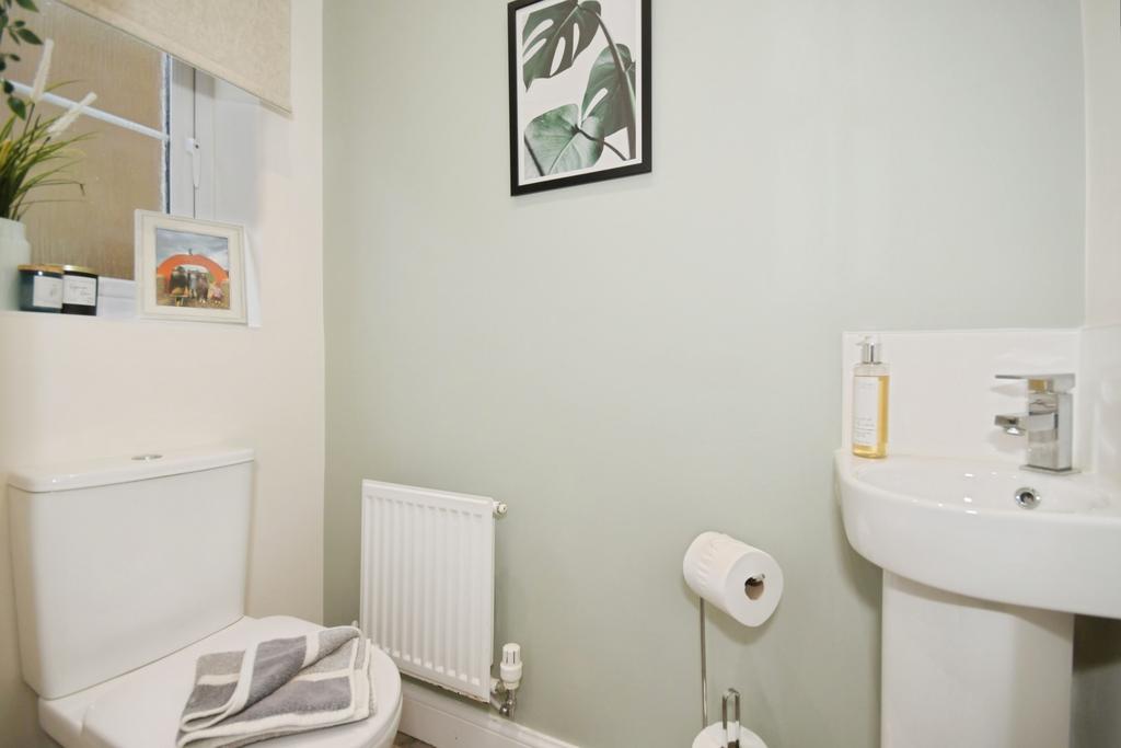 Downstairs Bathroom