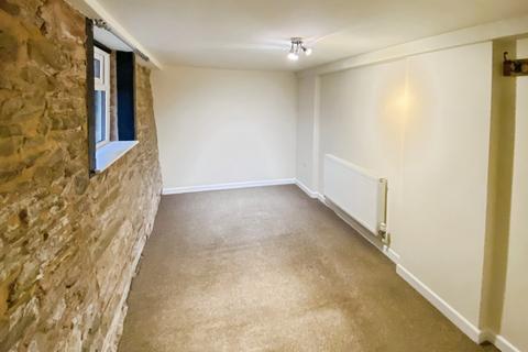 3 bedroom barn conversion to rent, Ashton Court, Ashton, Leominster