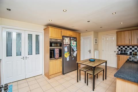 4 bedroom detached house for sale, Cross Field Drive, Woodsetts, Worksop