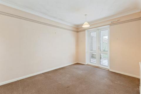 undefined, Clover Road, Attleborough