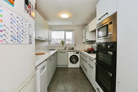 undefined, Valentine Close, FAREHAM