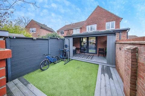 3 bedroom semi-detached house for sale, Cleveland Close, Highwoods, Colchester