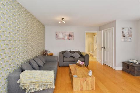 3 bedroom detached house for sale, Charisse Gardens, Oxley Park, Milton Keynes