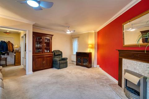 3 bedroom semi-detached house for sale, Marlott Road, Gillingham