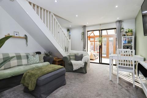 2 bedroom semi-detached house for sale, Court Drive, STOURPORT-ON-SEVERN
