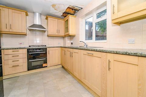 3 bedroom end of terrace house for sale, Towers Road, Hemel Hempstead
