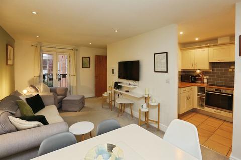 2 bedroom apartment for sale, Consort Mews, Knowle, Fareham