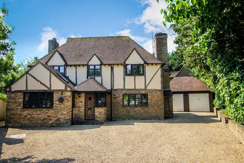 4 bedroom detached house for sale, Old Drive, Polegate